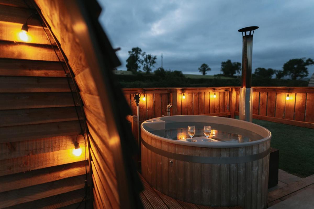 Sandwath Farm By Wigwam Holidays Kirkby Stephen Room photo