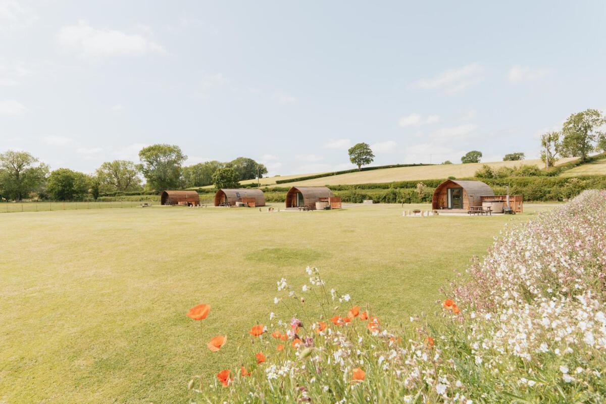 Sandwath Farm By Wigwam Holidays Kirkby Stephen Exterior photo